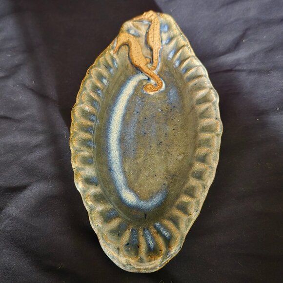 Art Pottery Signed Kristen Oval Blue Green Glazed Sea Horse Dish - Picture 1 of 4